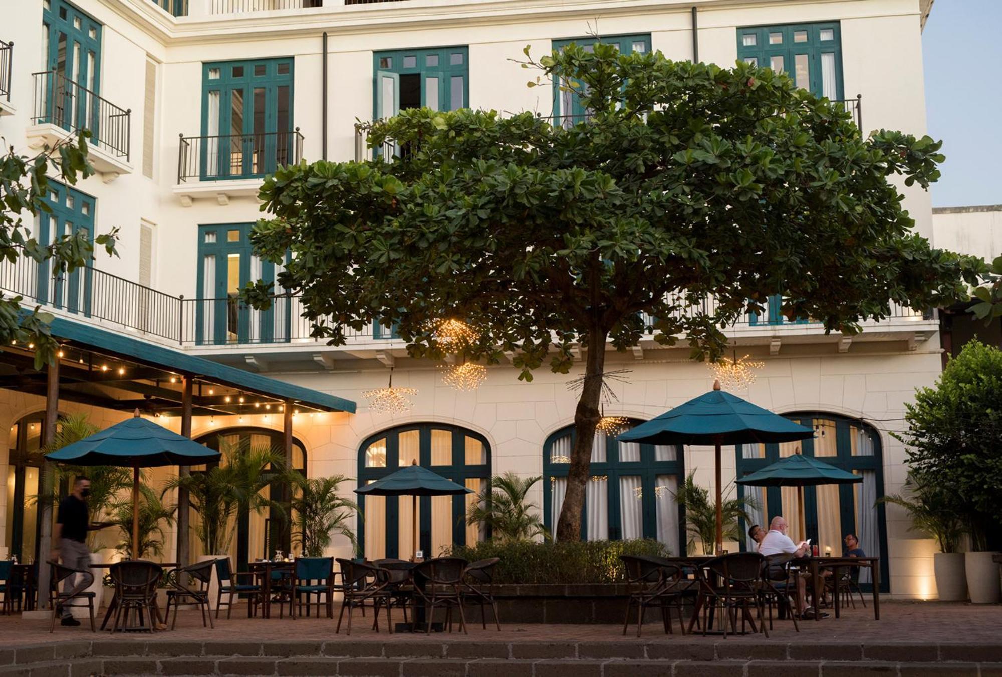 Santarena Hotel at Las Catalinas Eksteriør billede